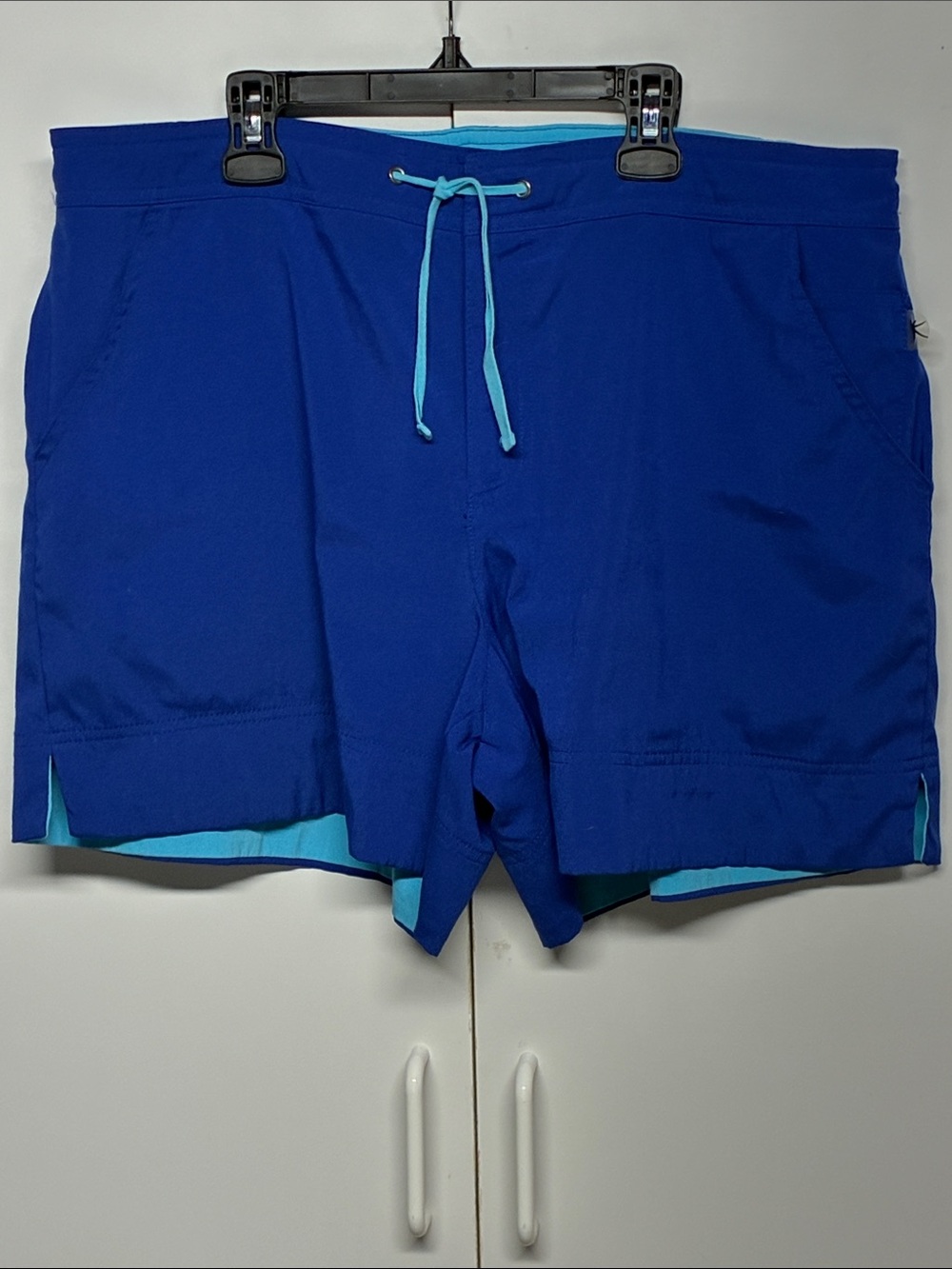 Women’s Blue Two Tone Swim Shorts Drawstring Board Shorts Zipper Pocket